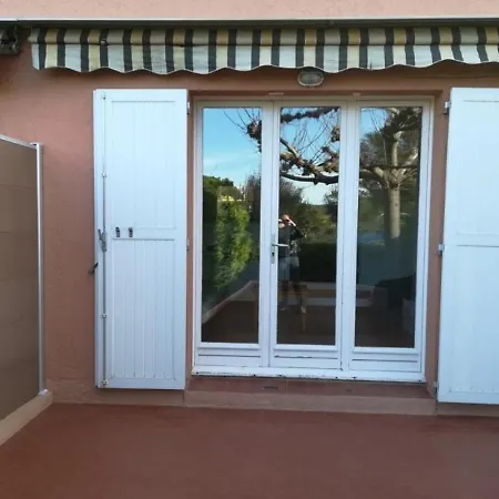 Apartment Agay Plage 14 Saint-Raphael (Var)